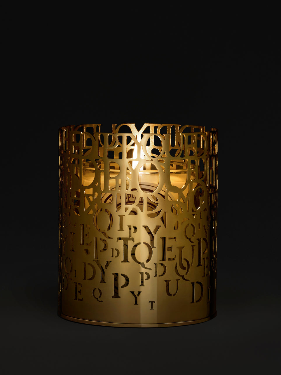 Alphabet candle holder - For classic candles
